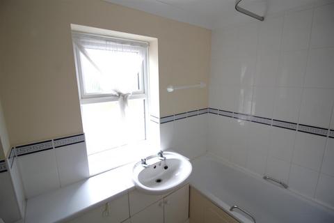 1 bedroom terraced house to rent, Rowe Mead, Chippenham