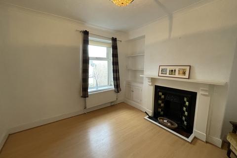 2 bedroom flat to rent, Ena Avenue, Neath