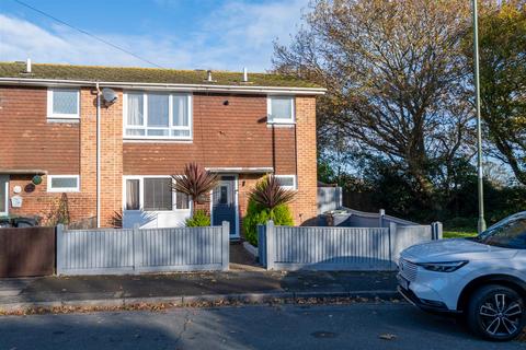 3 bedroom end of terrace house for sale, Eastwood Close, Hayling Island PO11