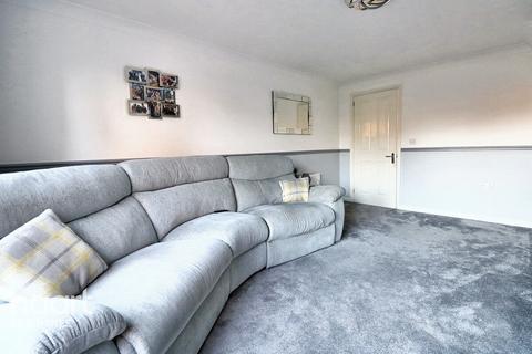 2 bedroom terraced house for sale, Nichols Grove, Braintree