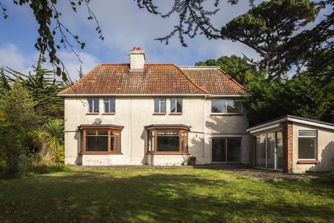 4 bedroom detached house for sale, Le Mont Millais, St. Helier, Jersey