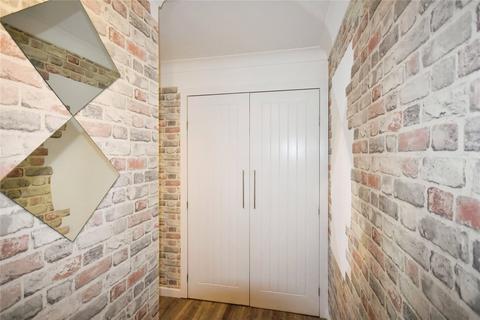 undefined, Stoneleigh Court, Berkshire RG7