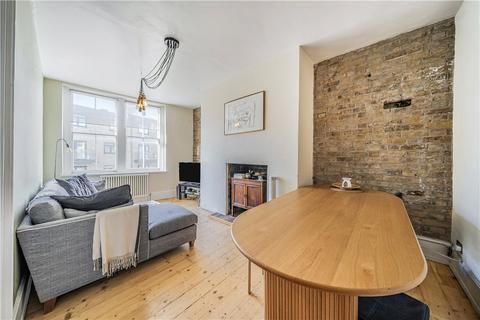 2 bedroom apartment for sale, Hornsey Road, London