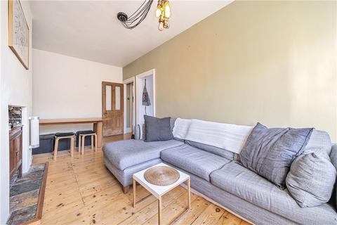 2 bedroom apartment for sale, Hornsey Road, London