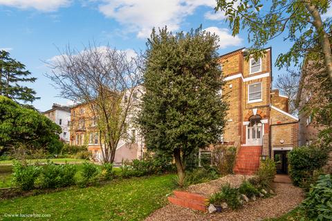 2 bedroom flat for sale, Thornton Hill, Wimbledon SW19