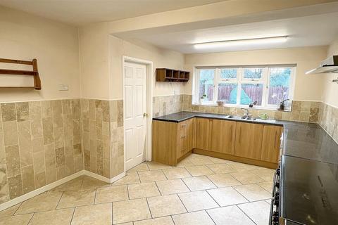 4 Heath Croft Road, Sutton Coldfield, B75 6RA