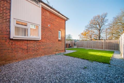 1 bedroom end of terrace house for sale, Bonington Chase, Springfield, Chelmsford