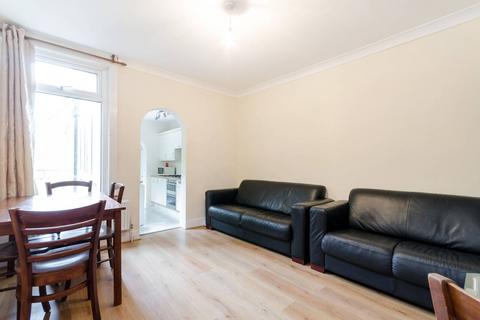 4 bedroom house to rent, Portland Road, Kingston, Kingston upon Thames, KT1