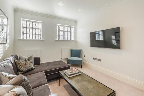 2 bedroom flat to rent, London W6