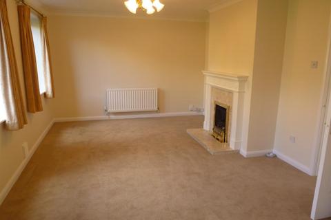 4 bedroom detached house to rent, Stanbrook Road, Shirley, Solihull B90 4UT