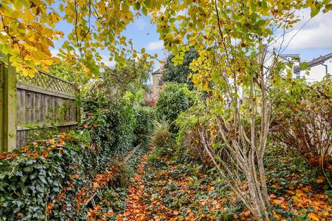 39 Langdon Road, Rochester, ME1 1UN