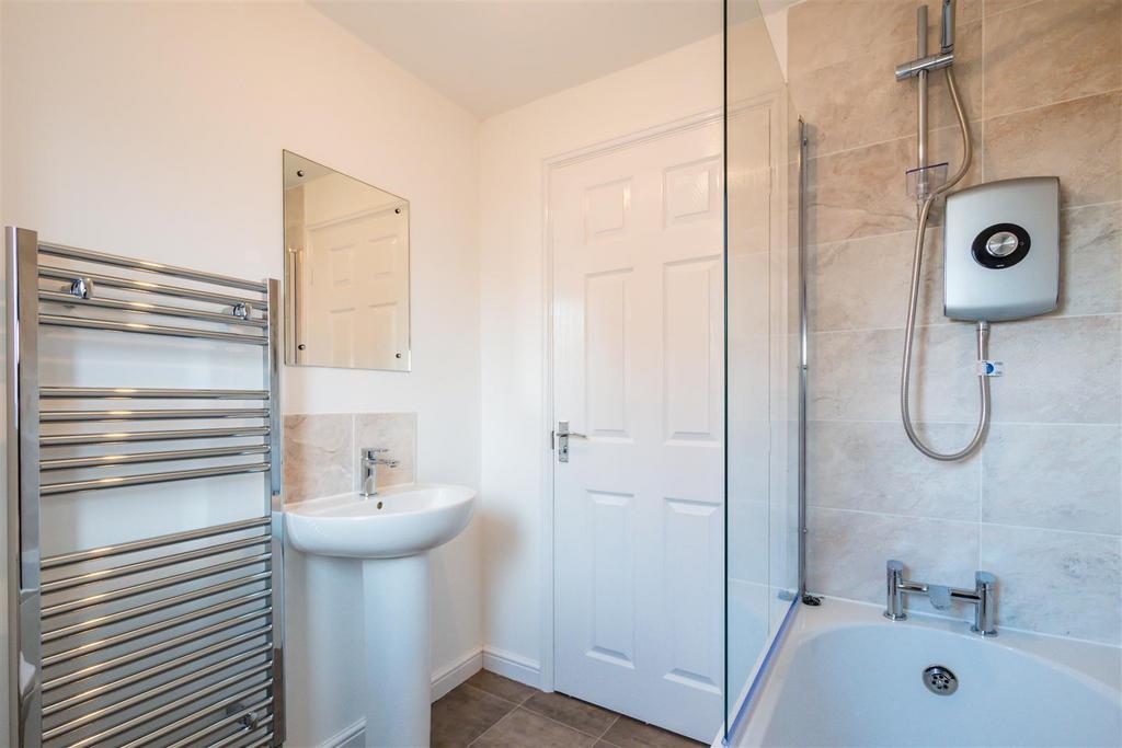 Renmore External Bathroom 2.jpg