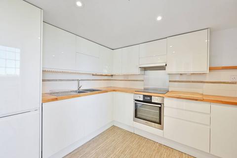 2 bedroom flat to rent, Southey Road, Wimbledon, London, SW19