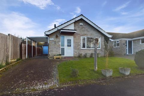 2 bedroom detached bungalow for sale, Fern Lawn, Abbeydale, Gloucester