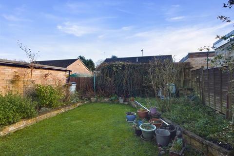 9 Fern Lawn, Abbeydale, Gloucester, GL4 5XS