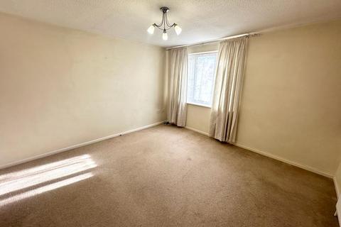 1 bedroom apartment to rent, Holly Close, Bristol BS5