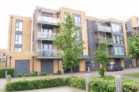 2 bedroom apartment for sale, Henlow Court, Goddard Drive, Bushey, Hertfordshire WD23 3ES