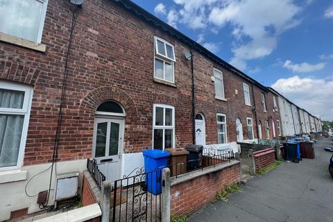 2 bedroom terraced house for sale, Stapleton Street, Salford, M6