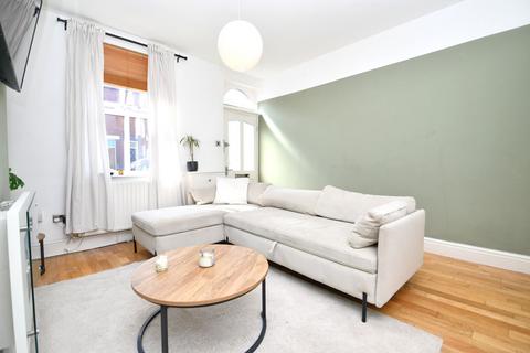 72 Stapleton Street, Salford, M6 7WG