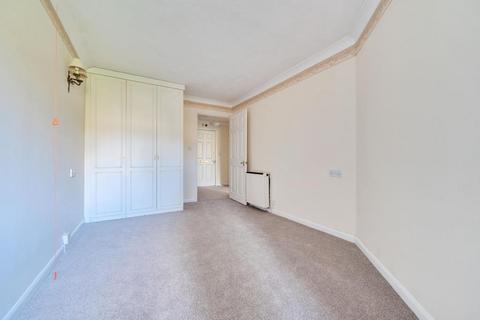 1 bedroom retirement property for sale, Weston Court,  London N20,  N20