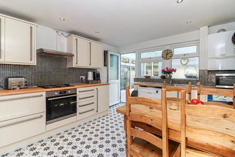 4 bedroom terraced house for sale, Waterside, Chesham, Buckinghamshire, HP5