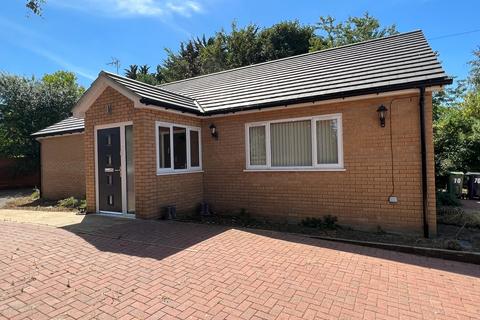 3 bedroom detached bungalow to rent, Lynn Road, Downham Market PE38