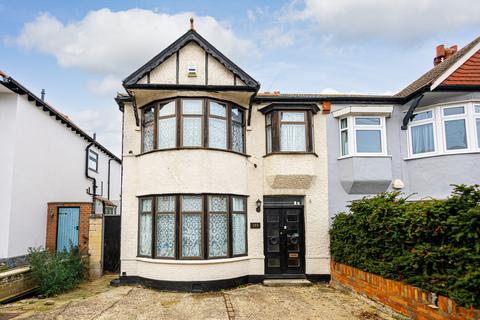 3 bedroom semi-detached house for sale, Westcliff Park Drive, Westcliff-on-Sea, SS0