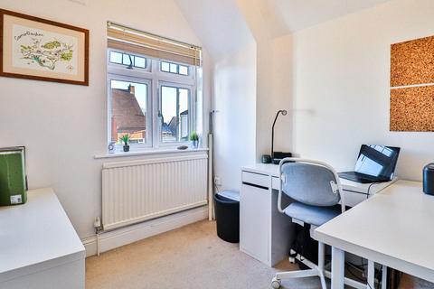 8 Briar Walk, Darlington, DL3 8QU