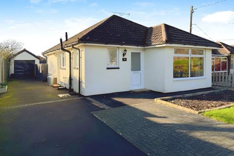 2 bedroom detached bungalow for sale, Westbourne Avenue, Southampton SO45