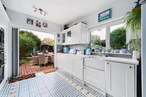 4 bedroom semi-detached house for sale, Worcester Villas, Hove, BN3 5TA