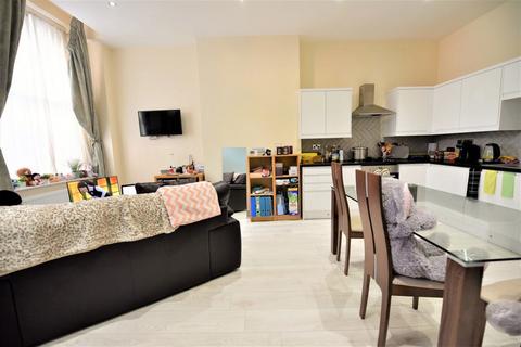 1 bedroom flat to rent, Aire Street