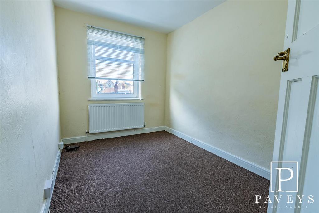 First floor flats x 2