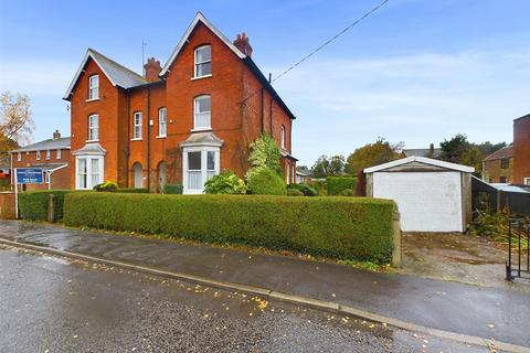 5 bedroom semi-detached house for sale, Hamilton Road, Alford LN13