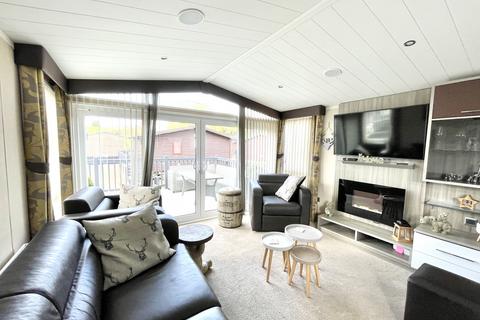 2 bedroom holiday park home for sale, Tiddington Road, Stratford-upon-Avon CV37