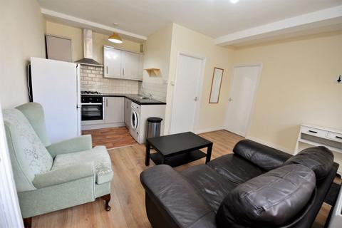 1 bedroom flat to rent, Lea Farm Drive