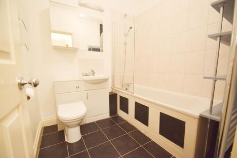 1 bedroom apartment to rent, 1FF Warwick Rd