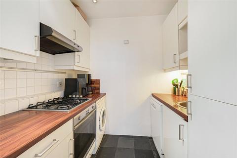 1 bedroom apartment for sale, Hatherley Grove, Bayswater, W2