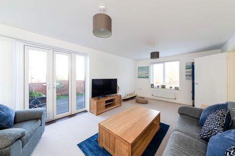 6 Dunnock End, Didcot, OX11 6AD
