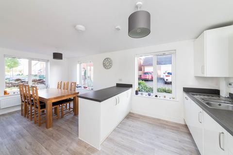 6 Dunnock End, Didcot, OX11 6AD