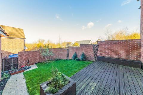 6 Dunnock End, Didcot, OX11 6AD