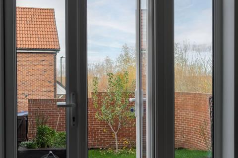 6 Dunnock End, Didcot, OX11 6AD
