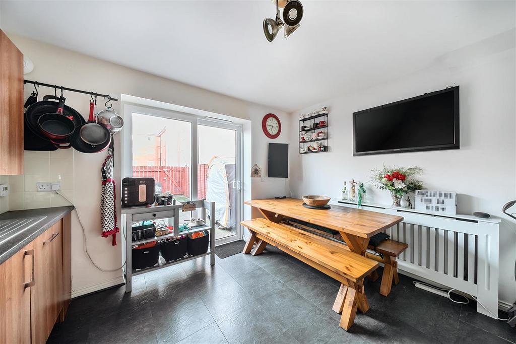 Kitchen dining room h.jpg