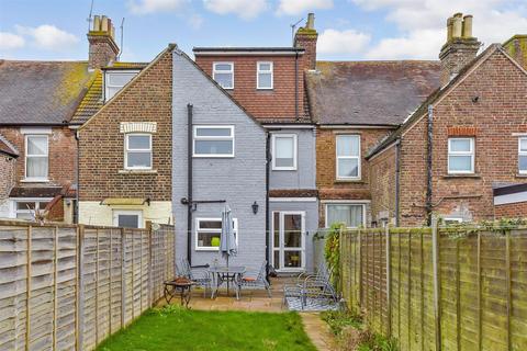 Queen Street, Littlehampton, West Sussex