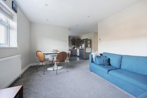 4 bedroom maisonette for sale, Leicester Road, Barnet, EN5