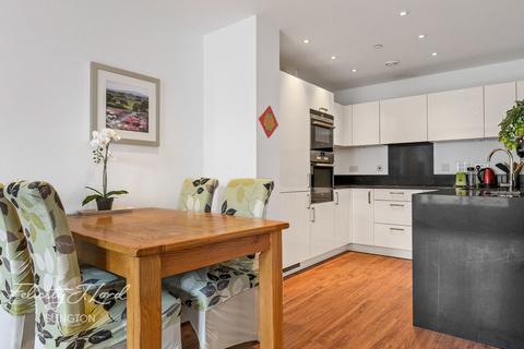 2 bedroom apartment for sale, Queensland Road, London, N7