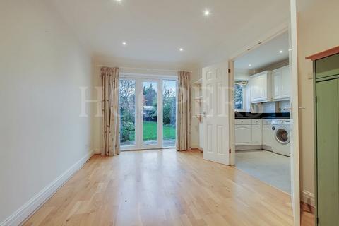 4 bedroom end of terrace house for sale, Mulgrave Road, London, NW10