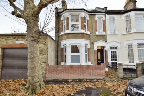 4 bedroom end of terrace house for sale, Coleridge Avenue, London