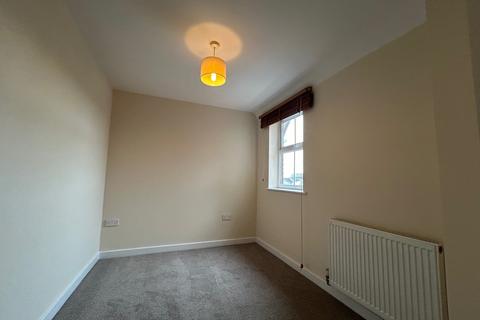 2 bedroom flat to rent, Seabourne Road, Bournemouth BH5