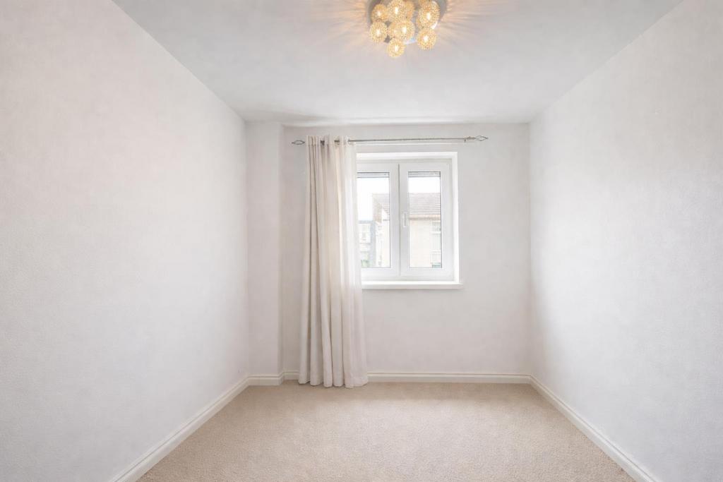 Bedroom 1 .png