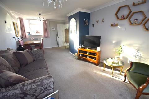 3 bedroom terraced house for sale, Althorne Way, Canewdon, Rochford